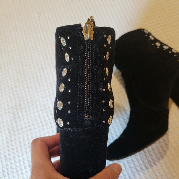 Guess Black Suede Ankle Booties - Picture 7 of 11